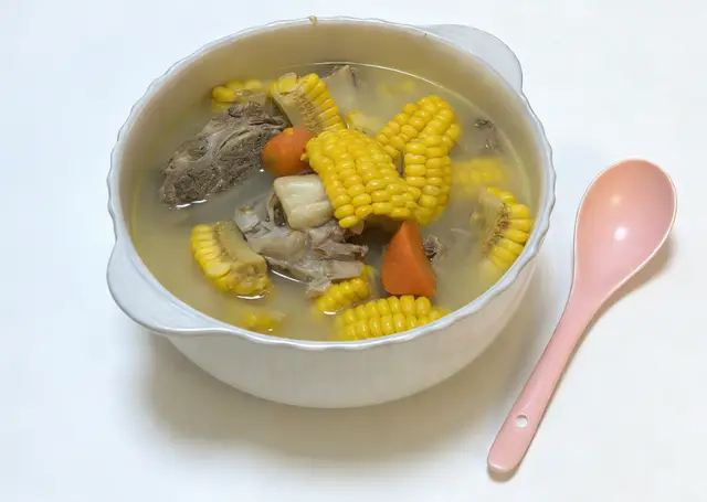 玉米排骨汤
